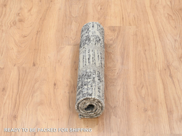 2'0" x 3'1" New Hand Knotted Grey Wool Rectangle Oriental Rug - MOA10264236
