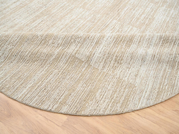 10'0" x 10'0" New Hand Loomed Beige Wool Round Oriental Rug - MOA10264308