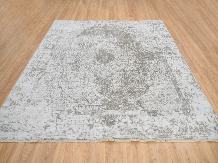 8'0" x 8'3" New Hand Knotted Grey Wool & Pure Silk Square Oriental Rug - MOA10264321