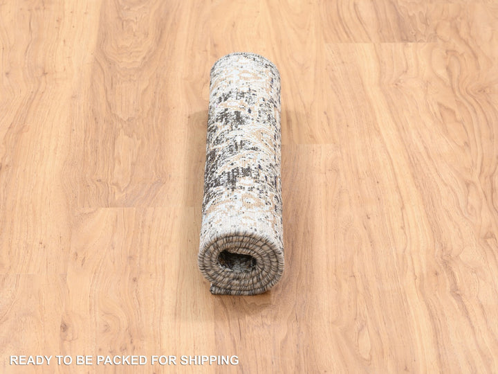 2'1" x 3'0" New Hand Knotted Brown Wool & Silk Rectangle Oriental Rug - MOA10264427