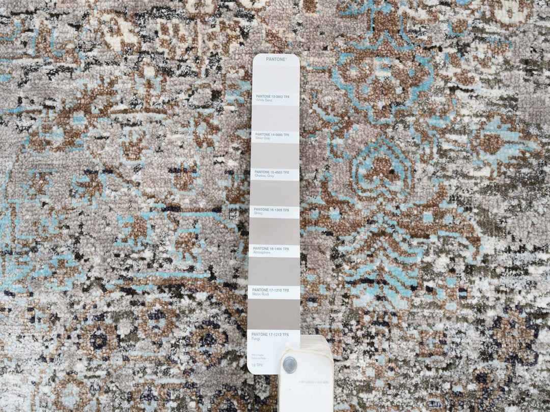 4'0" x 10'0" New Hand Knotted Grey Wool & Silk Runner Oriental Rug - MOA10264451