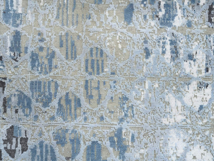 2'6" x 8'0" New Hand Knotted Grey Wool & Silk Runner Oriental Rug - MOA10264554