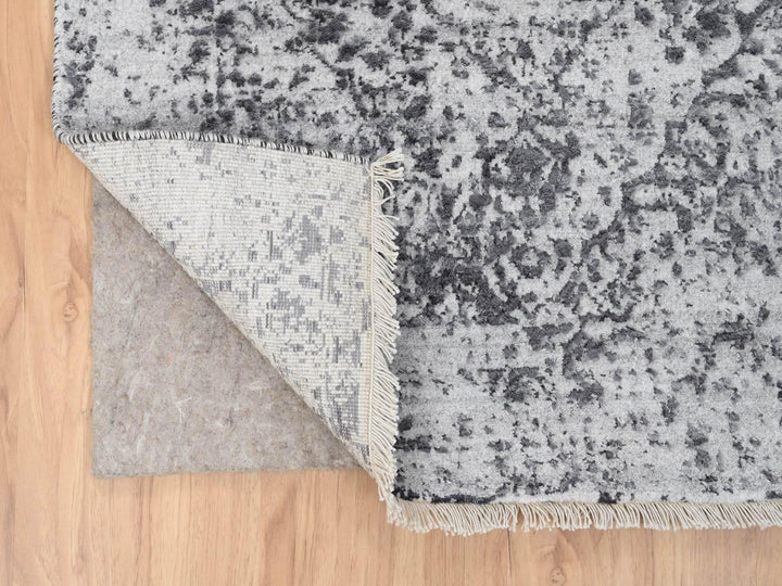 2'7" x 18'1" New Hand Knotted Grey Wool & Silk Runner Oriental Rug - MOA10264559