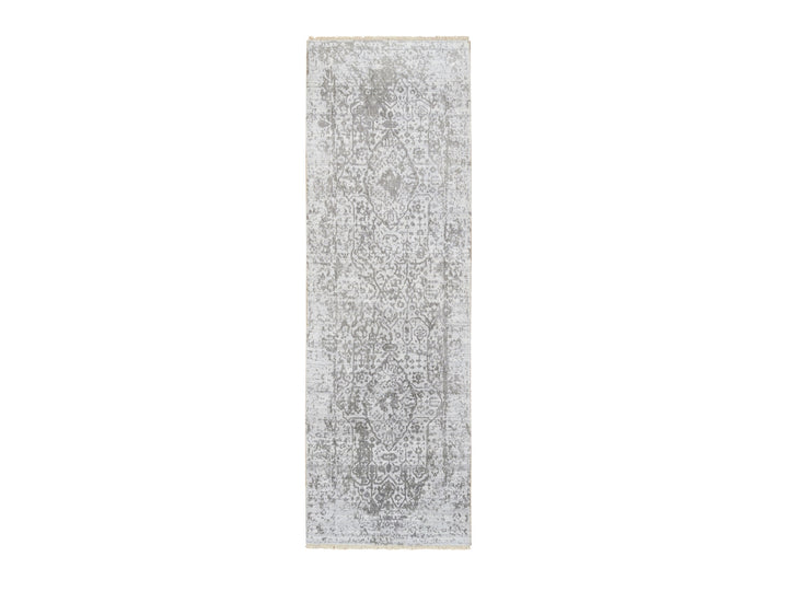2'6" x 7'10" New Hand Knotted Grey Wool & Silk Runner Oriental Rug - MOA10264603