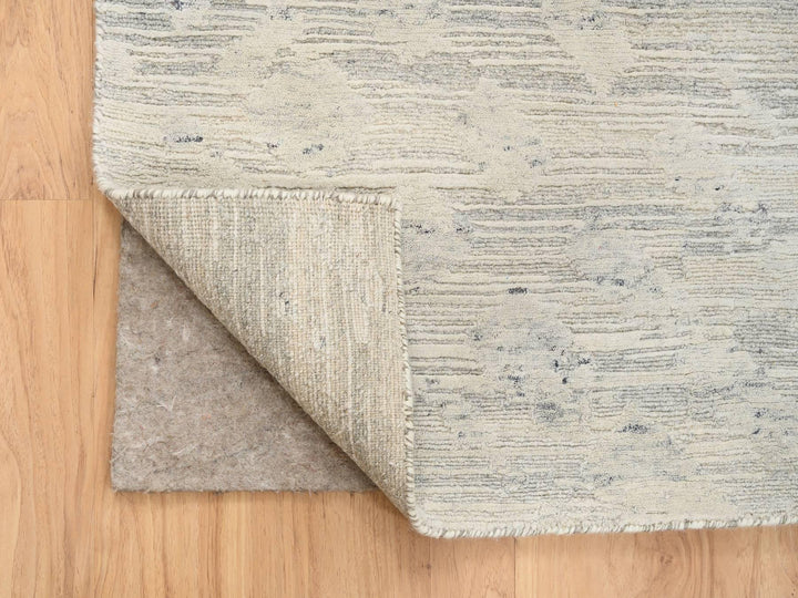 8'1" x 8'1" New Hand Knotted Grey Wool Square Oriental Rug - MOA10264690