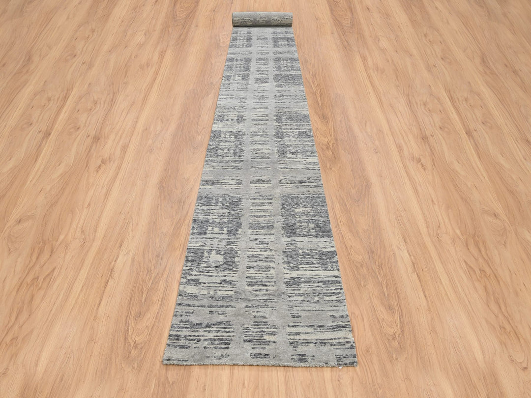 2'6" x 22'0" New Hand Knotted Grey Wool Runner Oriental Rug - MOA10264695
