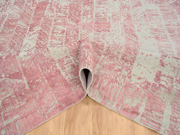 10'0" x 10'2" New Hand Loomed Pink Wool & Art Silk Square Oriental Rug - MOA10264815
