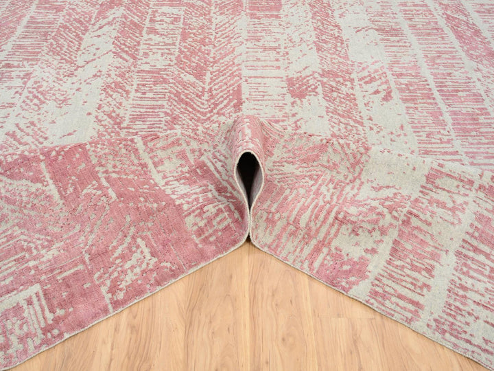11'10" x 15'1" New Hand Loomed Pink Wool & Art Silk Rectangle Oriental Rug - MOA10264841
