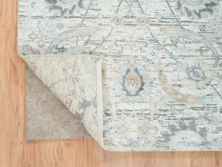 2'7" x 8'2" New Hand Knotted Ivory Wool & Silk Runner Oriental Rug - MOA10264886