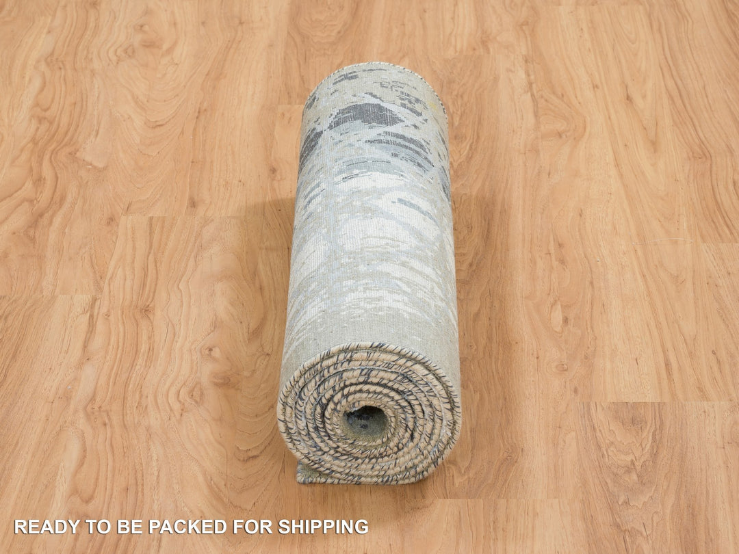 2'6" x 10'1" New Hand Knotted Grey Wool & Silk Runner Oriental Rug - MOA10265018