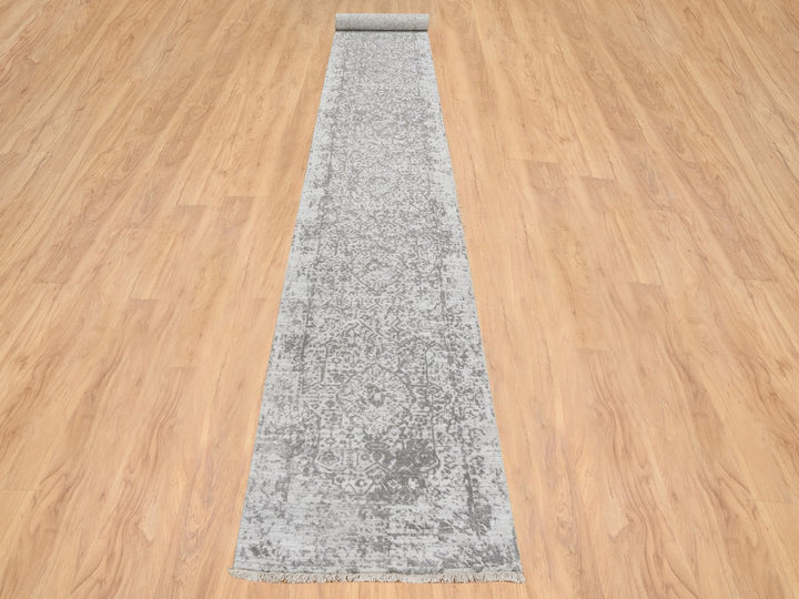 2'7" x 17'7" New Hand Knotted Grey Wool & Silk Runner Oriental Rug - MOA10265022