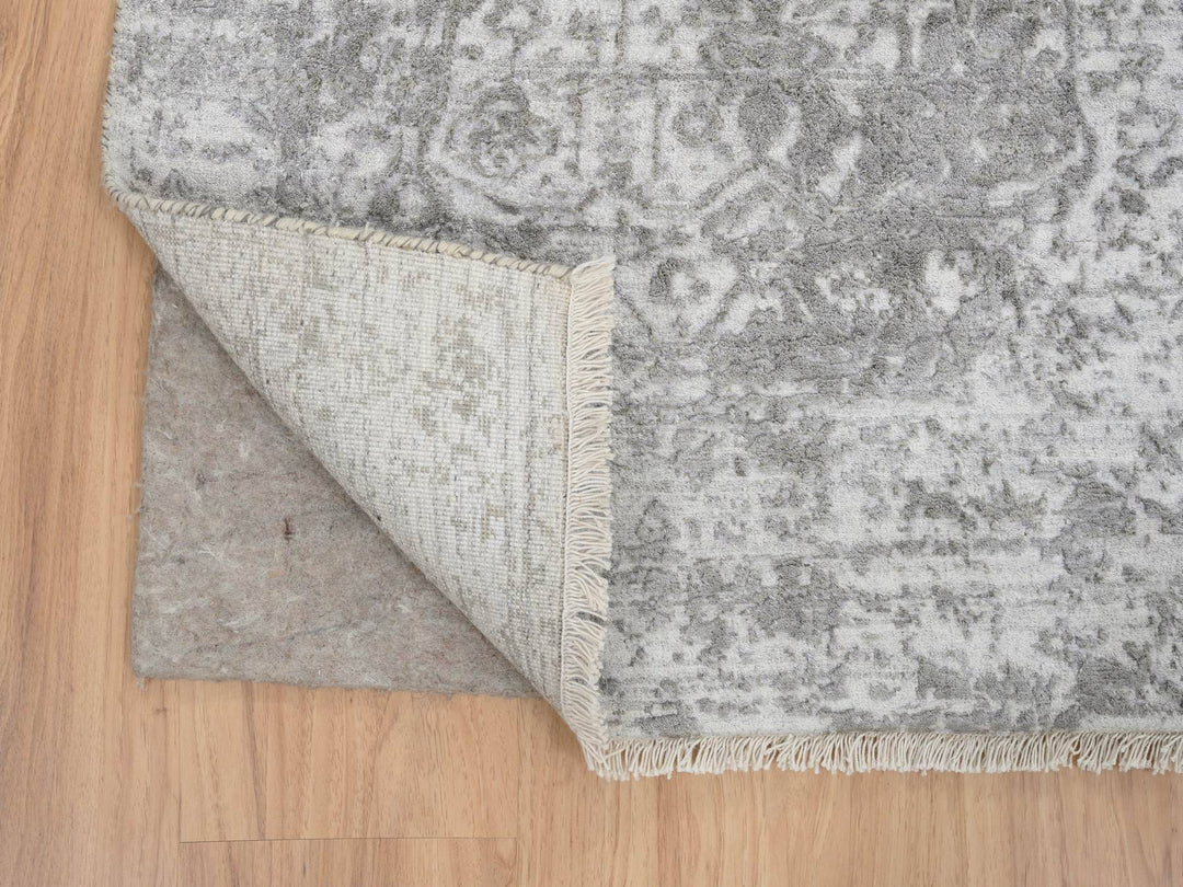 2'7" x 17'7" New Hand Knotted Grey Wool & Silk Runner Oriental Rug - MOA10265022