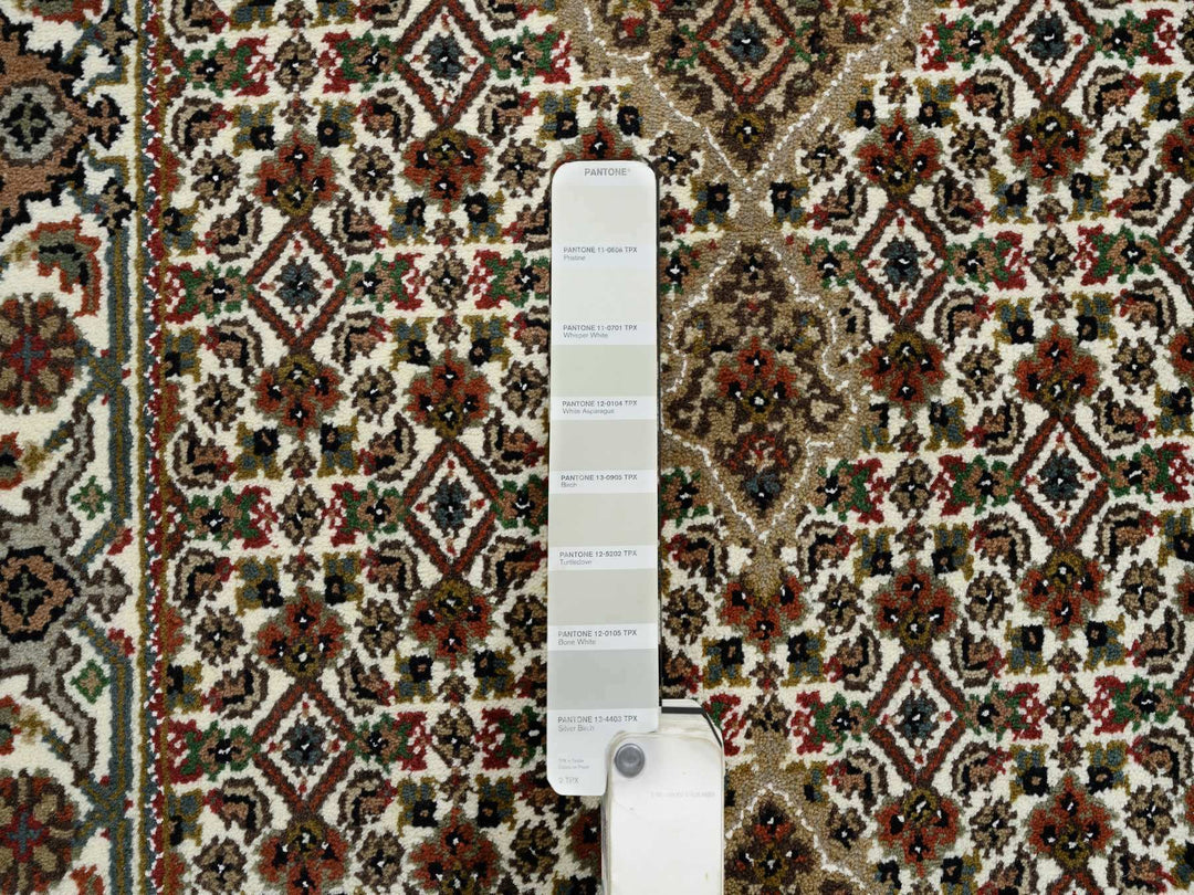 2'6" x 18'0" New Hand Knotted Ivory Wool Runner Oriental Rug - MOA10265085