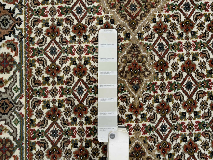 2'6" x 18'0" New Hand Knotted Ivory Wool Runner Oriental Rug - MOA10265085