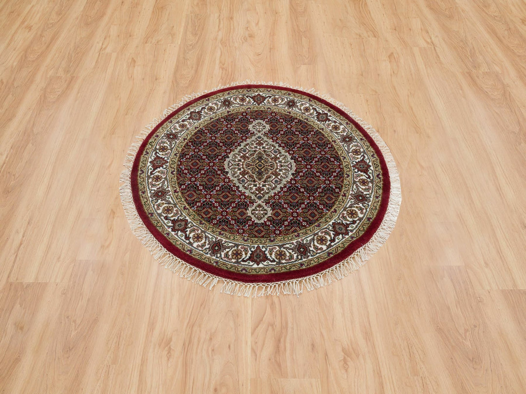 3'4" x 3'4" New Hand Knotted Red Wool Round Oriental Rug - MOA10265093
