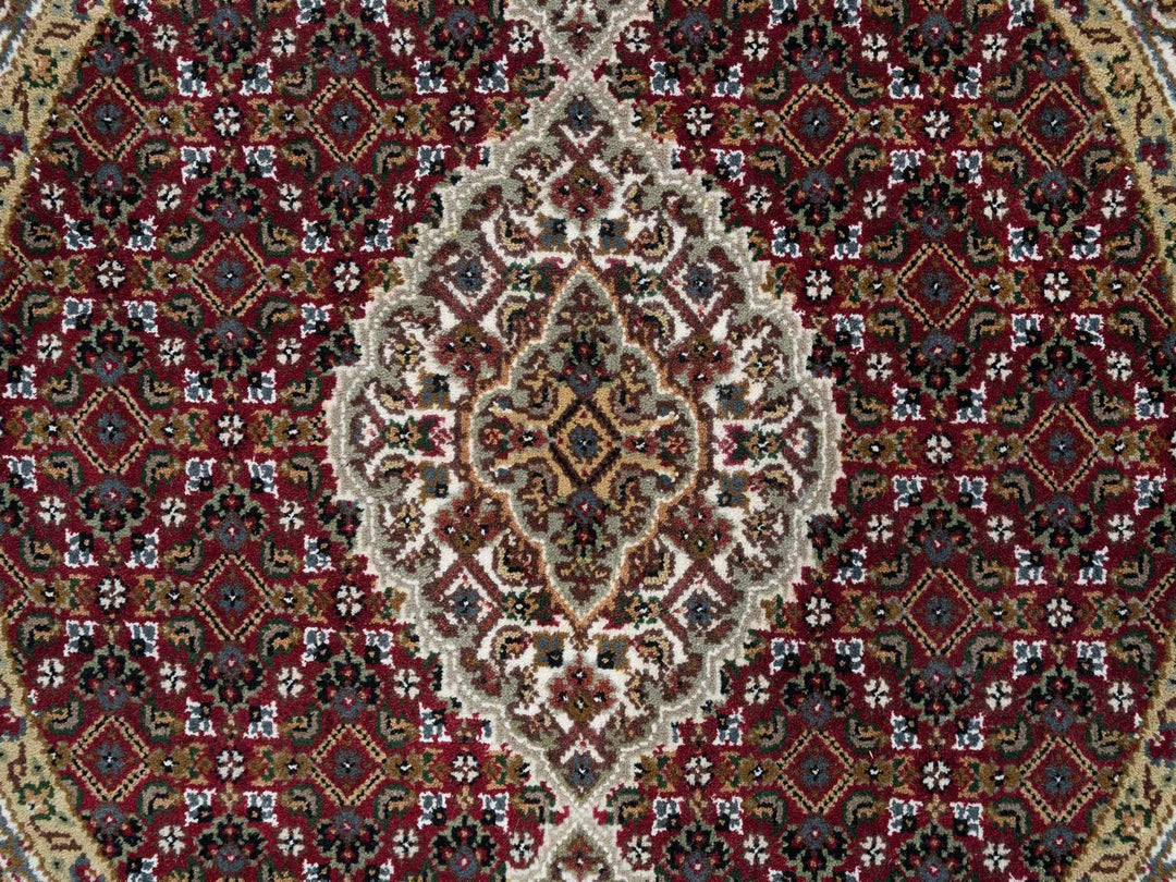 3'4" x 3'4" New Hand Knotted Red Wool Round Oriental Rug - MOA10265093