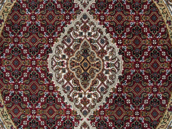 3'4" x 3'4" New Hand Knotted Red Wool Round Oriental Rug - MOA10265093