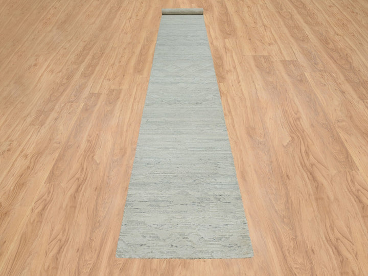 2'6" x 18'2" New Hand Knotted Grey Wool Runner Oriental Rug - MOA10265158