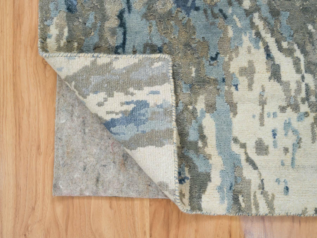 2'7" x 6'0" New Hand Knotted Grey Wool & Silk Runner Oriental Rug - MOA10265204