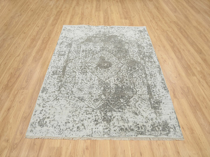 5'1" x 7'0" New Hand Knotted Grey Wool & Silk Rectangle Oriental Rug - MOA10265209