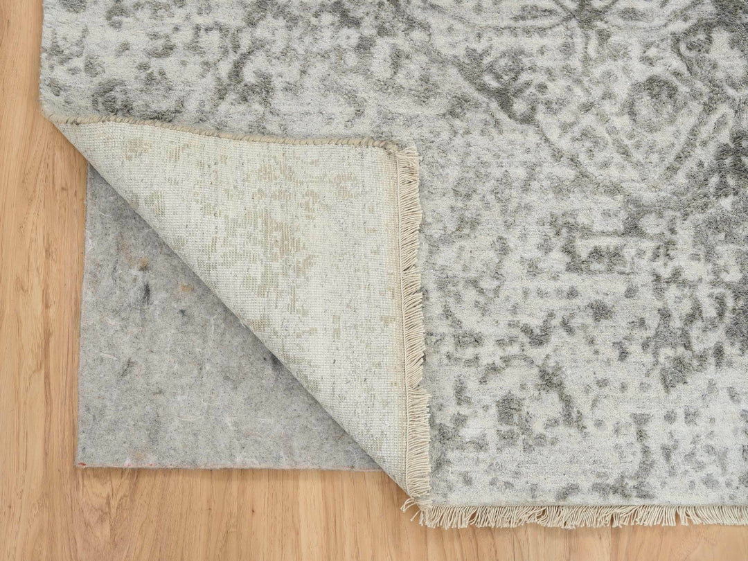 5'1" x 7'0" New Hand Knotted Grey Wool & Silk Rectangle Oriental Rug - MOA10265209