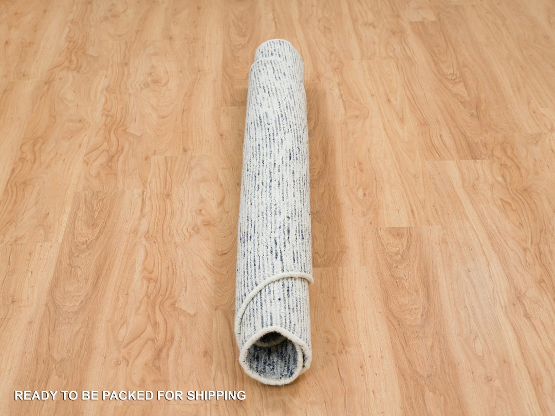 5'10" x 5'10" New Hand Loomed Blue Wool Round Oriental Rug - MOA10265253