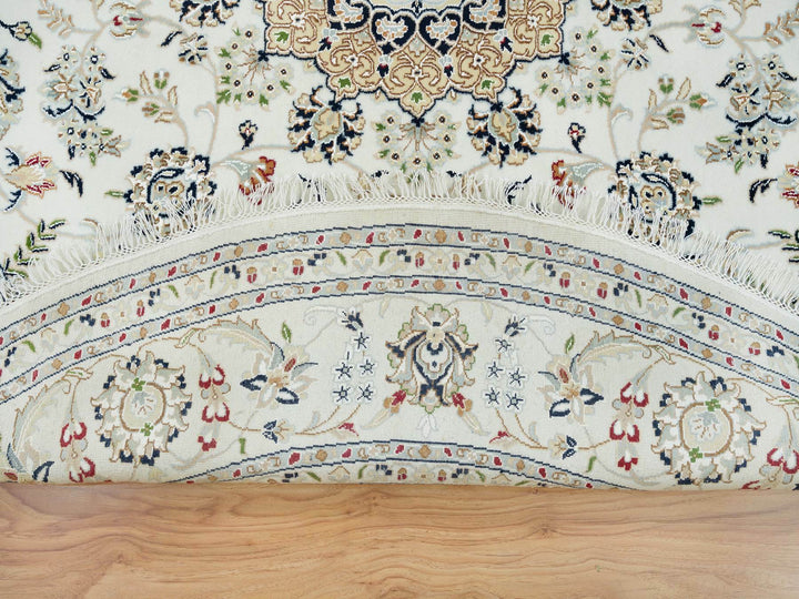 7'10" x 7'10" New Hand Knotted Ivory Wool Round Oriental Rug - MOA10265298