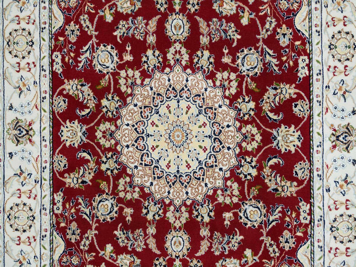 4'7" x 6'8" New Hand Knotted Red Wool Rectangle Oriental Rug - MOA10265346