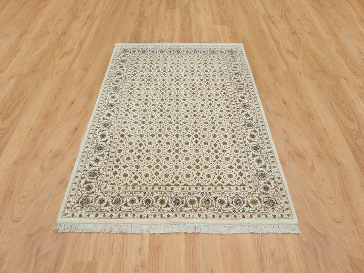 4'7" x 6'8" New Hand Knotted Ivory Wool Runner Oriental Rug - MOA10265347