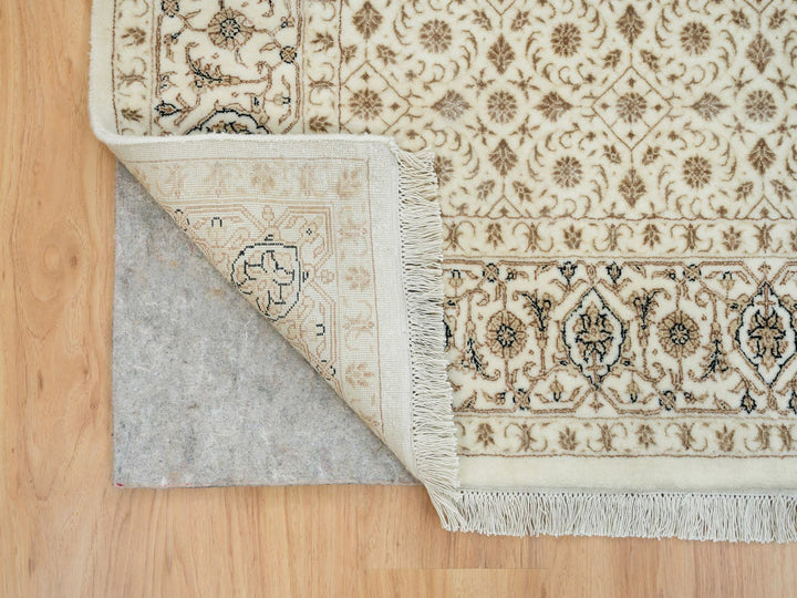 4'7" x 6'8" New Hand Knotted Ivory Wool Runner Oriental Rug - MOA10265347