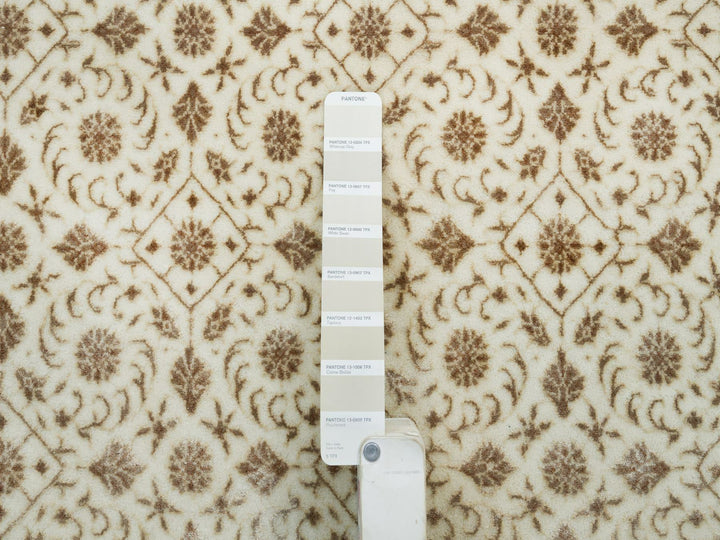 4'7" x 6'8" New Hand Knotted Ivory Wool Runner Oriental Rug - MOA10265347