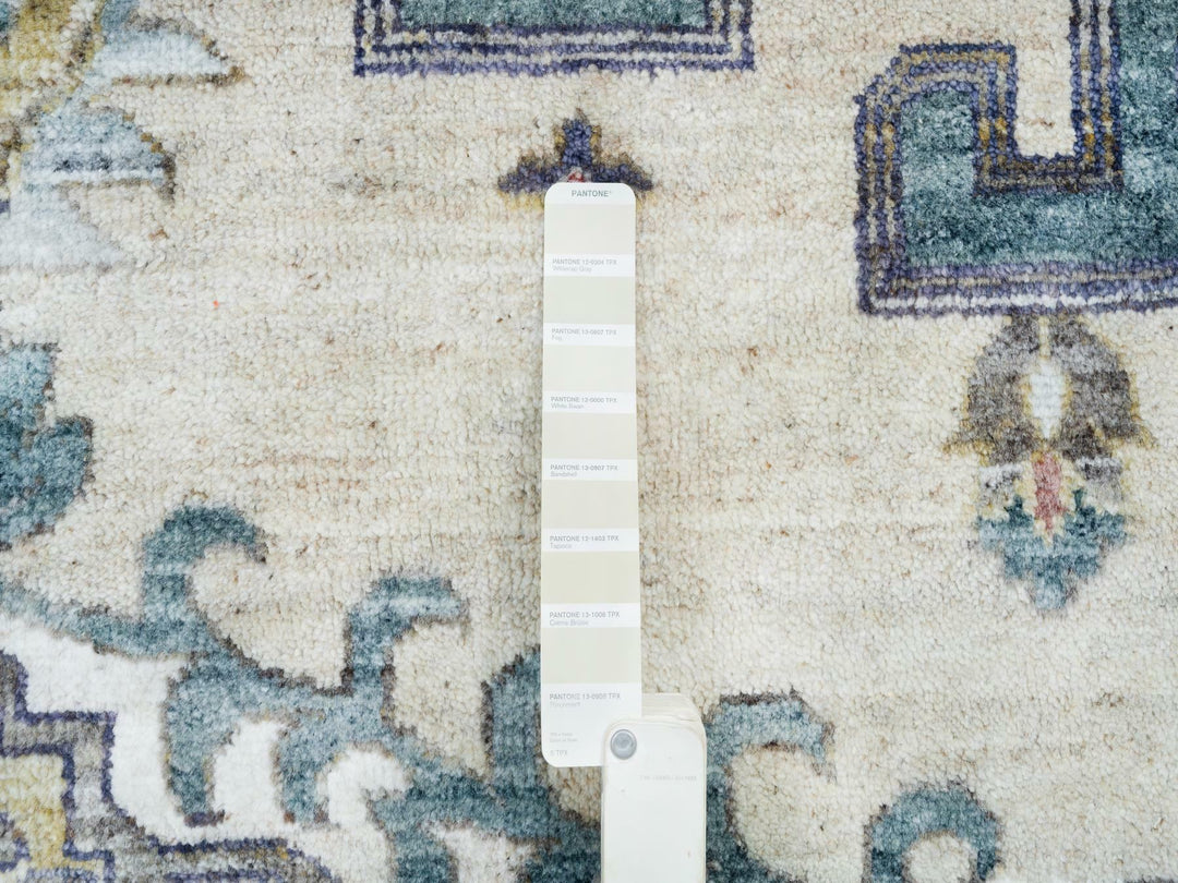 9'10" x 13'10" New Hand Knotted Ivory Wool Rectangle Oriental Rug - MOA10265434