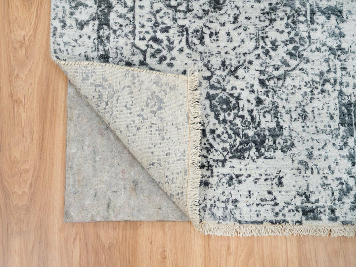 2'8" x 21'8" New Hand Knotted Grey Wool & Silk Runner Oriental Rug - MOA10265445