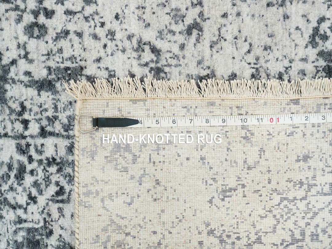 2'8" x 21'8" New Hand Knotted Grey Wool & Silk Runner Oriental Rug - MOA10265445
