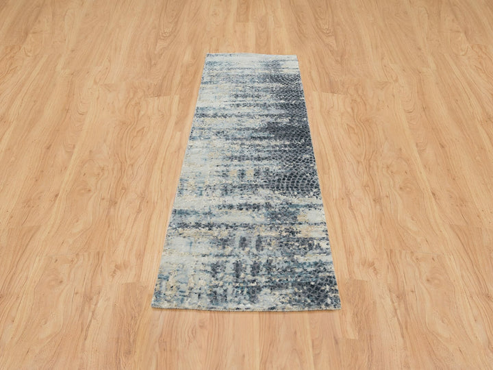 2'6" x 7'9" New Hand Knotted Blue Wool & Silk Runner Oriental Rug - MOA10265450