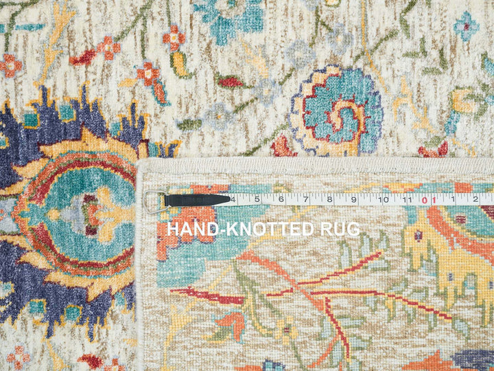 5'2" x 7'4" New Hand Knotted Beige Wool & Silk Rectangle Oriental Rug - MOA10265550