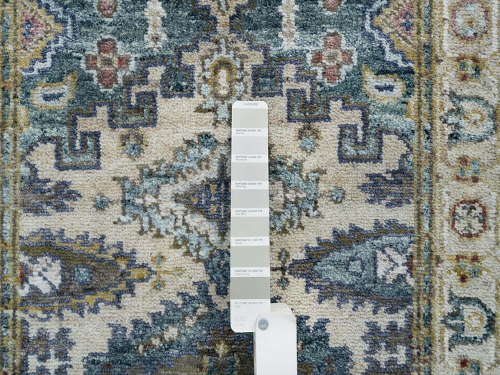2'6" x 9'10" New Hand Knotted Ivory Wool Runner Oriental Rug - MOA10265573