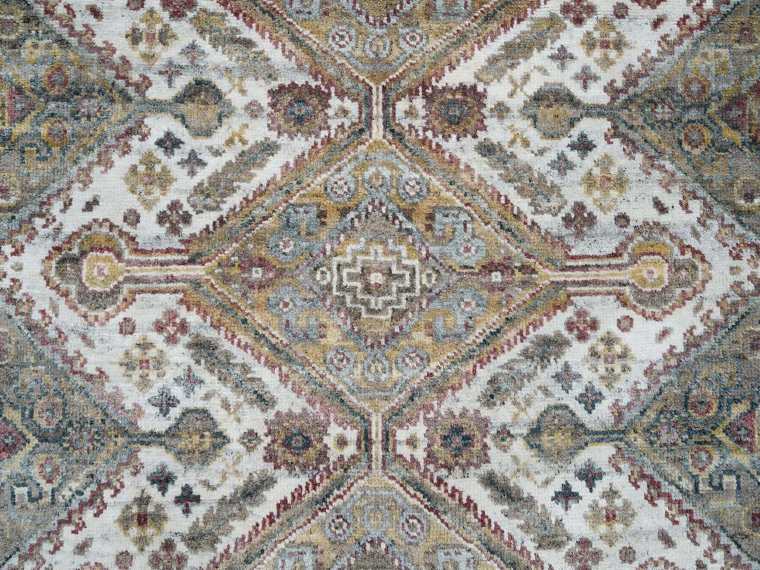 5'10" x 5'10" New Hand Knotted Ivory Wool Round Oriental Rug - MOA10265615