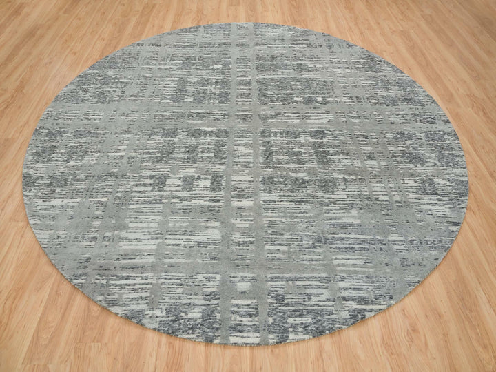 10'1" x 10'1" New Hand Knotted Grey Wool Round Oriental Rug - MOA10265640