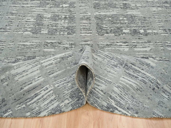 10'1" x 10'1" New Hand Knotted Grey Wool Round Oriental Rug - MOA10265640