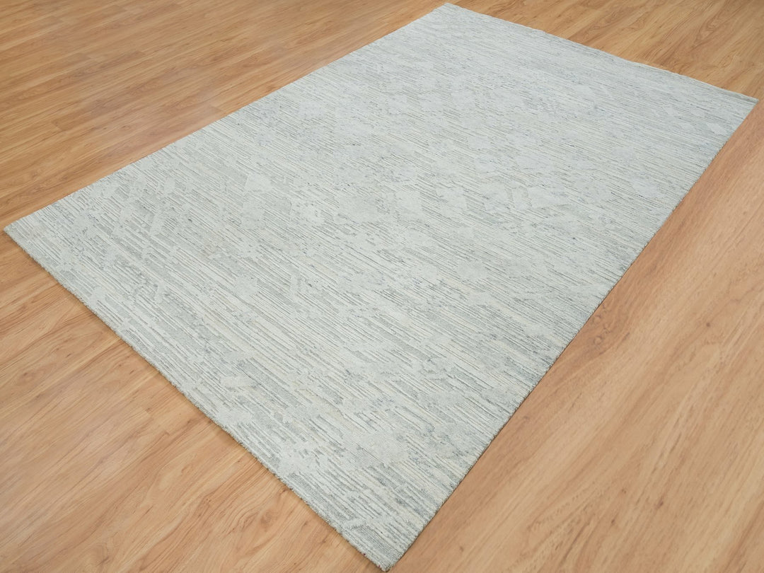 6'0" x 9'3" New Hand Knotted Grey Wool Rectangle Oriental Rug - MOA10265642