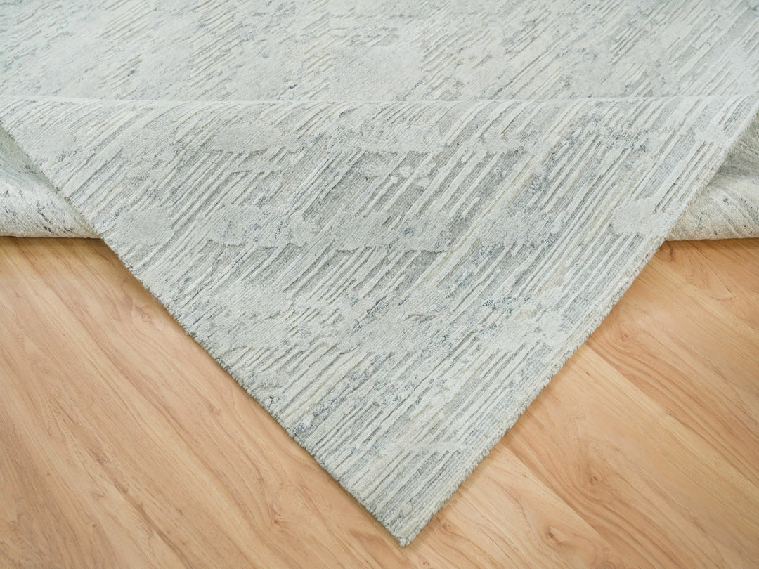 6'0" x 9'3" New Hand Knotted Grey Wool Rectangle Oriental Rug - MOA10265642