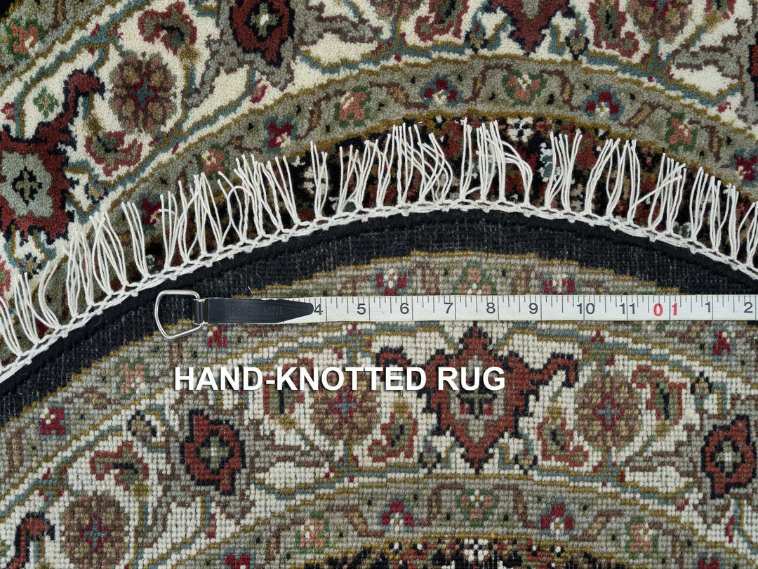 3'4" x 3'4" New Hand Knotted Black Wool Round Oriental Rug - MOA10265784
