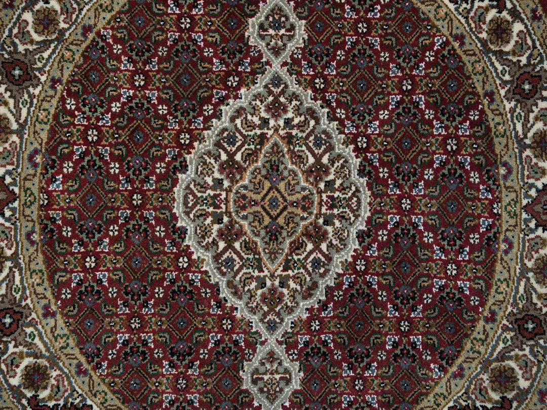 3'4" x 3'4" New Hand Knotted Red Wool Round Oriental Rug - MOA10265785