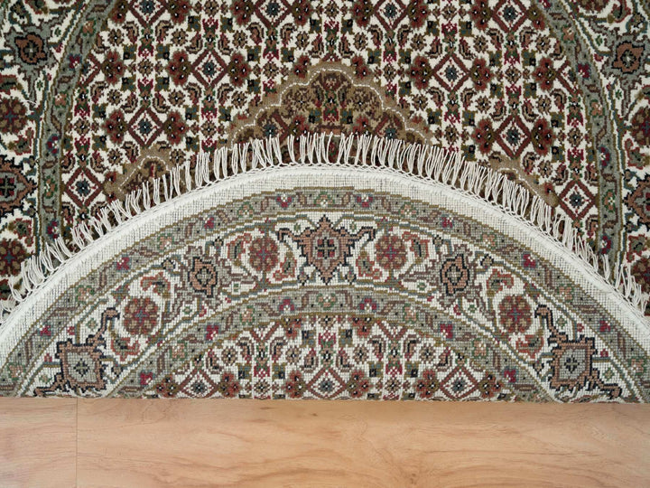 3'4" x 3'4" New Hand Knotted Ivory Wool Round Oriental Rug - MOA10265787