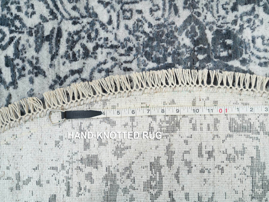 5'11" x 5'11" New Hand Knotted Grey Wool & Silk Round Oriental Rug - MOA10265829