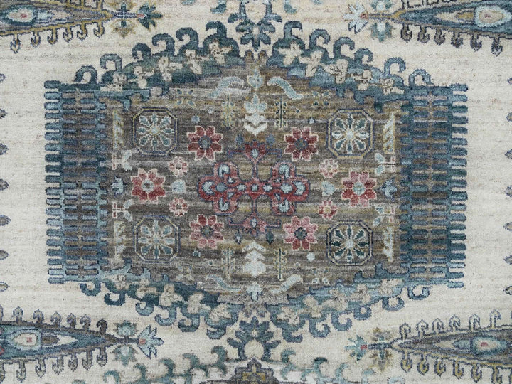 9'8" x 9'11" New Hand Knotted Ivory Wool Square Oriental Rug - MOA10265857