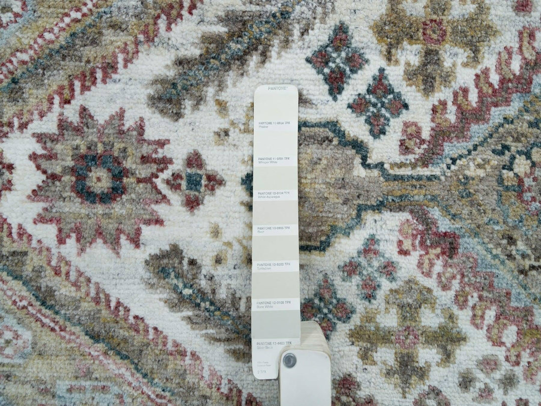 7'11" x 7'11" New Hand Knotted Ivory Wool Round Oriental Rug - MOA10265859