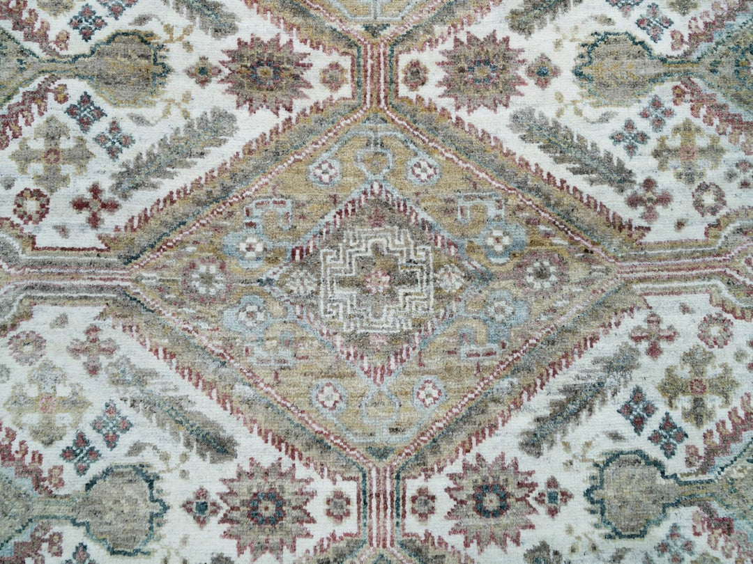 7'11" x 7'11" New Hand Knotted Ivory Wool Round Oriental Rug - MOA10265859