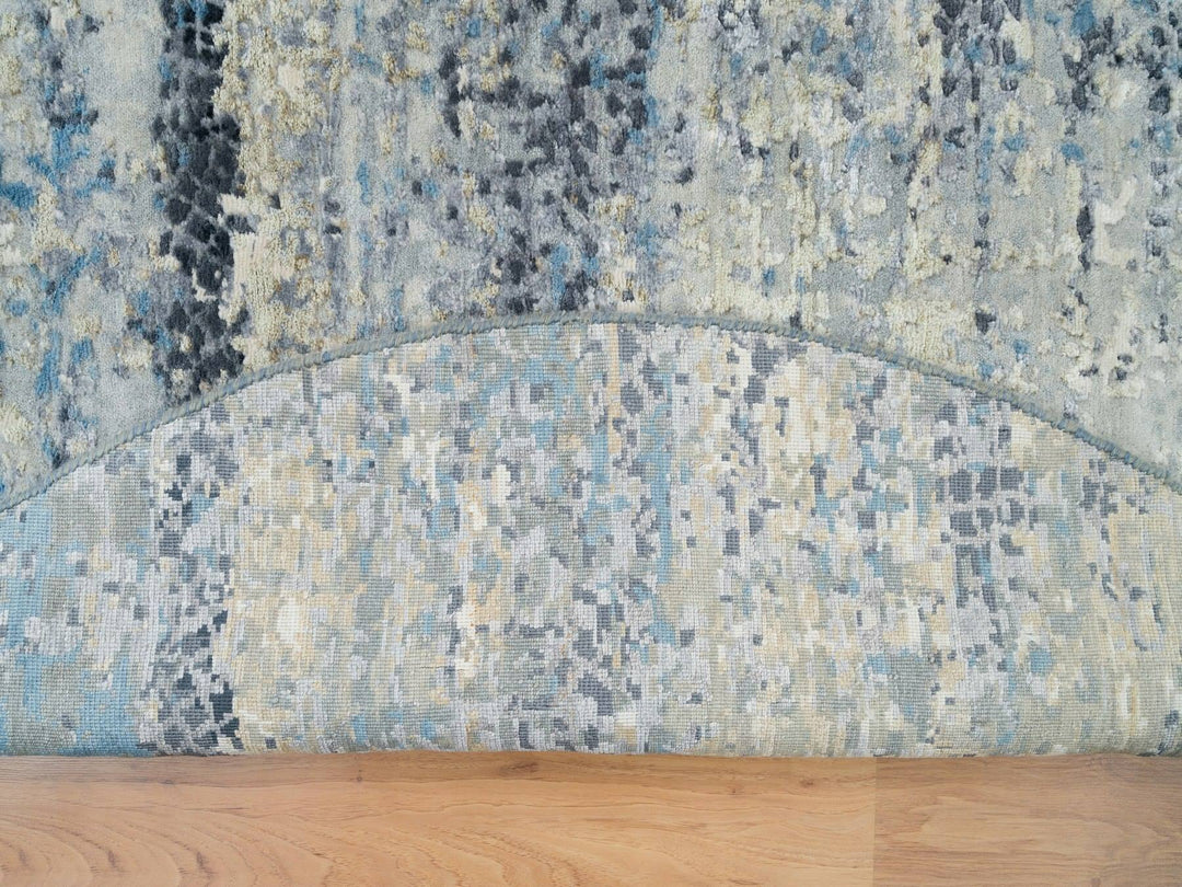 6'11" x 6'11" New Hand Knotted Grey Wool & Silk Round Oriental Rug - MOA10265879
